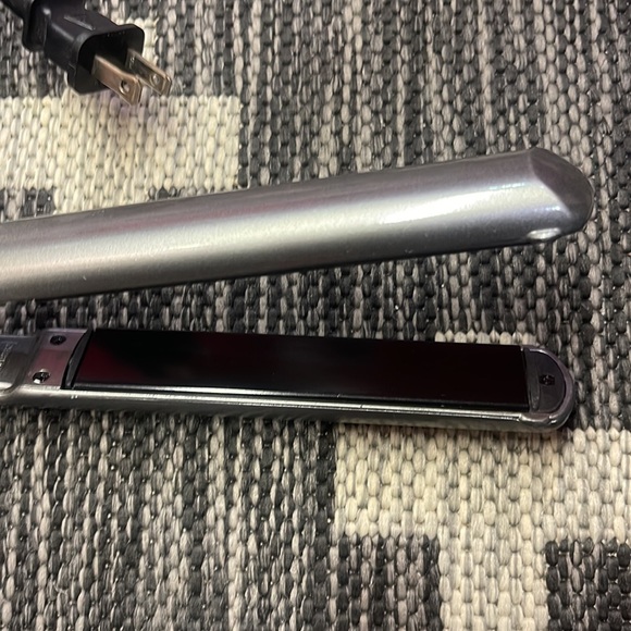Conair Infinity Pro Straight Iron - Picture 3 of 4